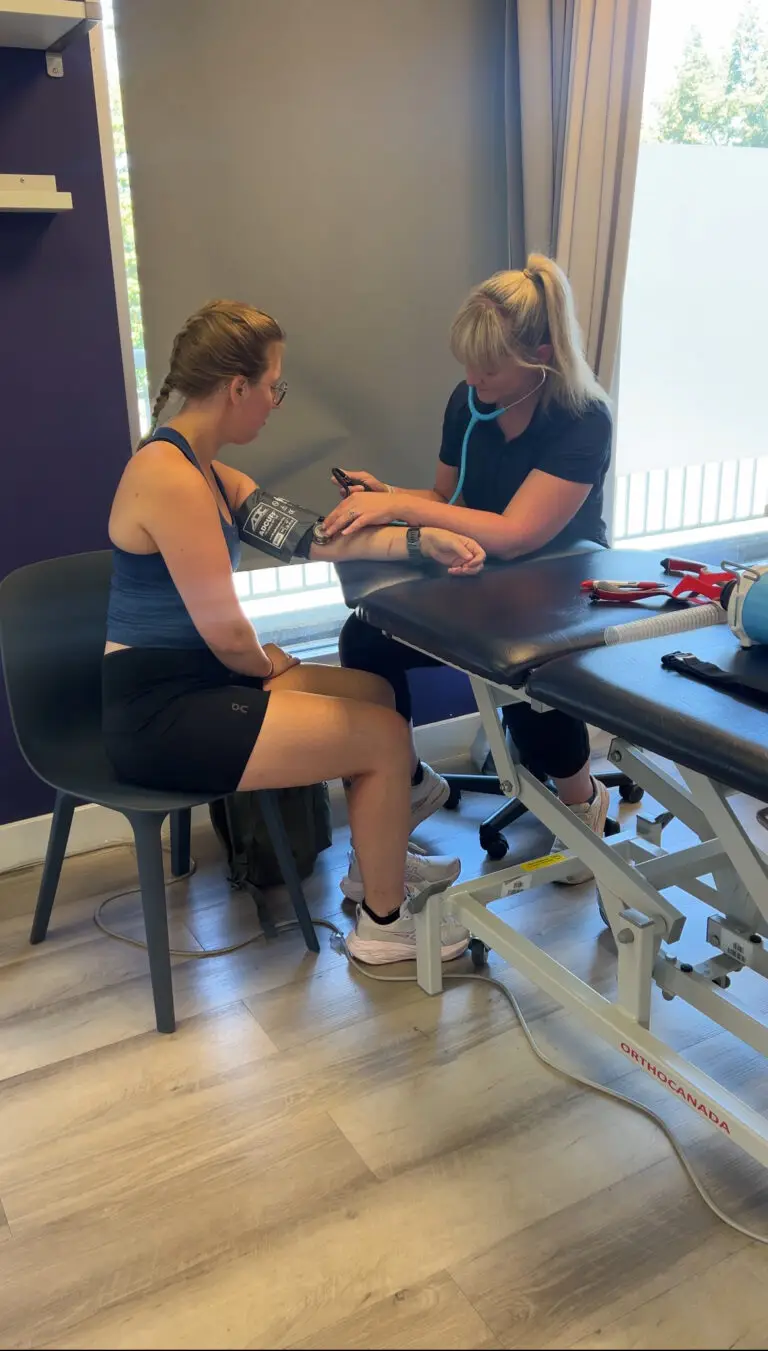 Blood pressure assessment with a Clinical Exercise Physiologist before VO2 max testing